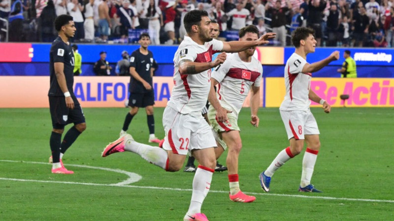 U.S. Suffers 3–2 Loss to Turkey but Advances to World Cup Knockout Stage